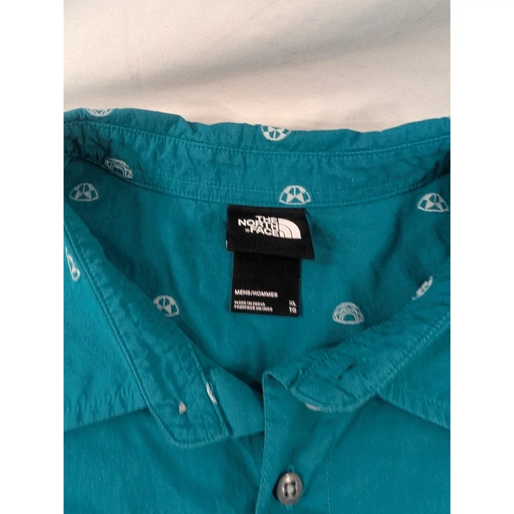 The North Face Button Up Shirt Mens XL Teal Blue AOP Geometric Short Sleeve